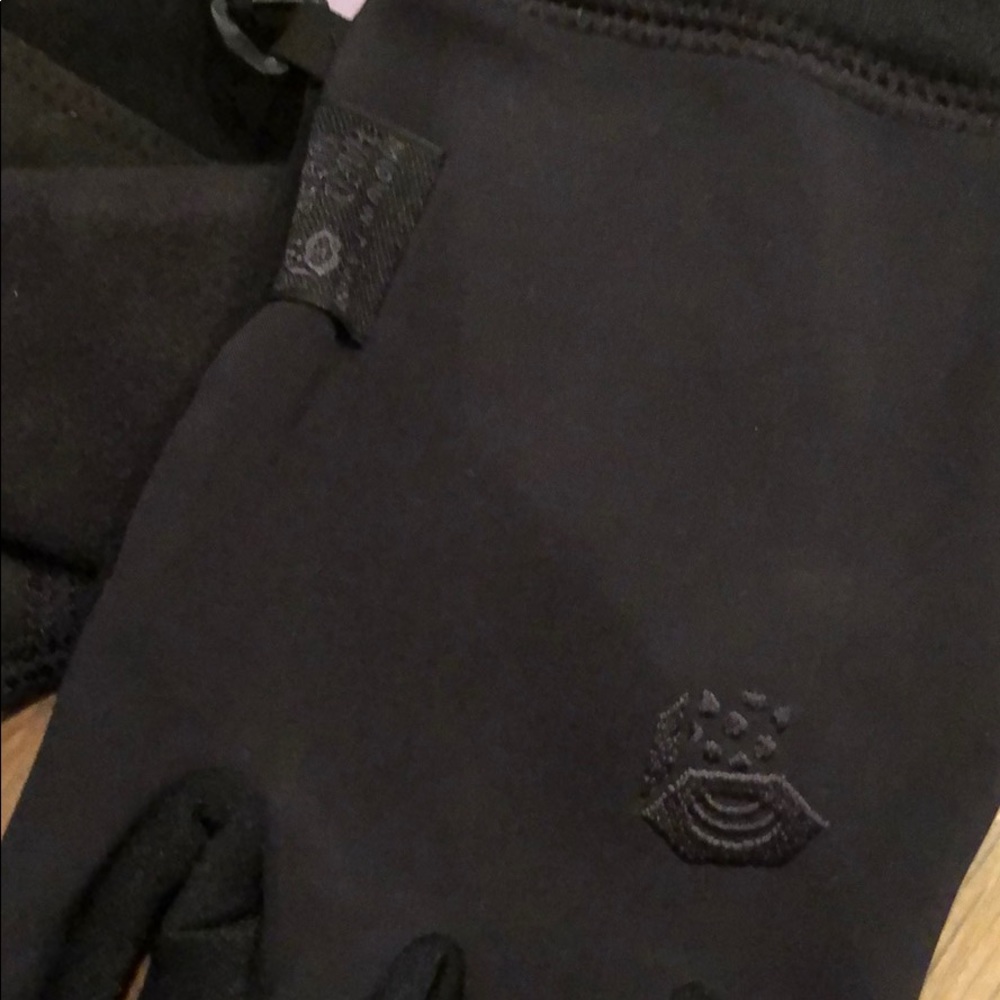 M’s gloves - Picture 3 of 4